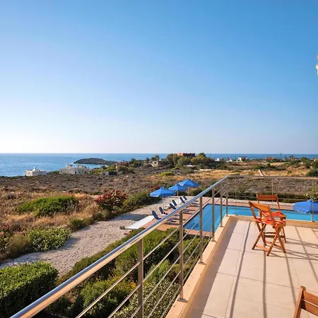 In Chania With Outdoor Pool Apartment